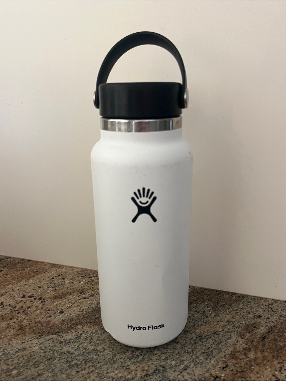 Hydro Flask 32oz Wide Mouth Water Bottle w/ Flex Cap